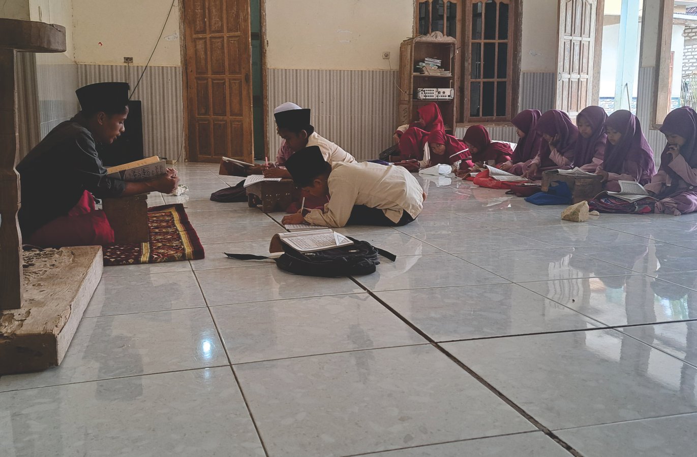 TPQ Nurul Islam: Menanamkan Cinta Al-Qur’an Sejak Usia Dini